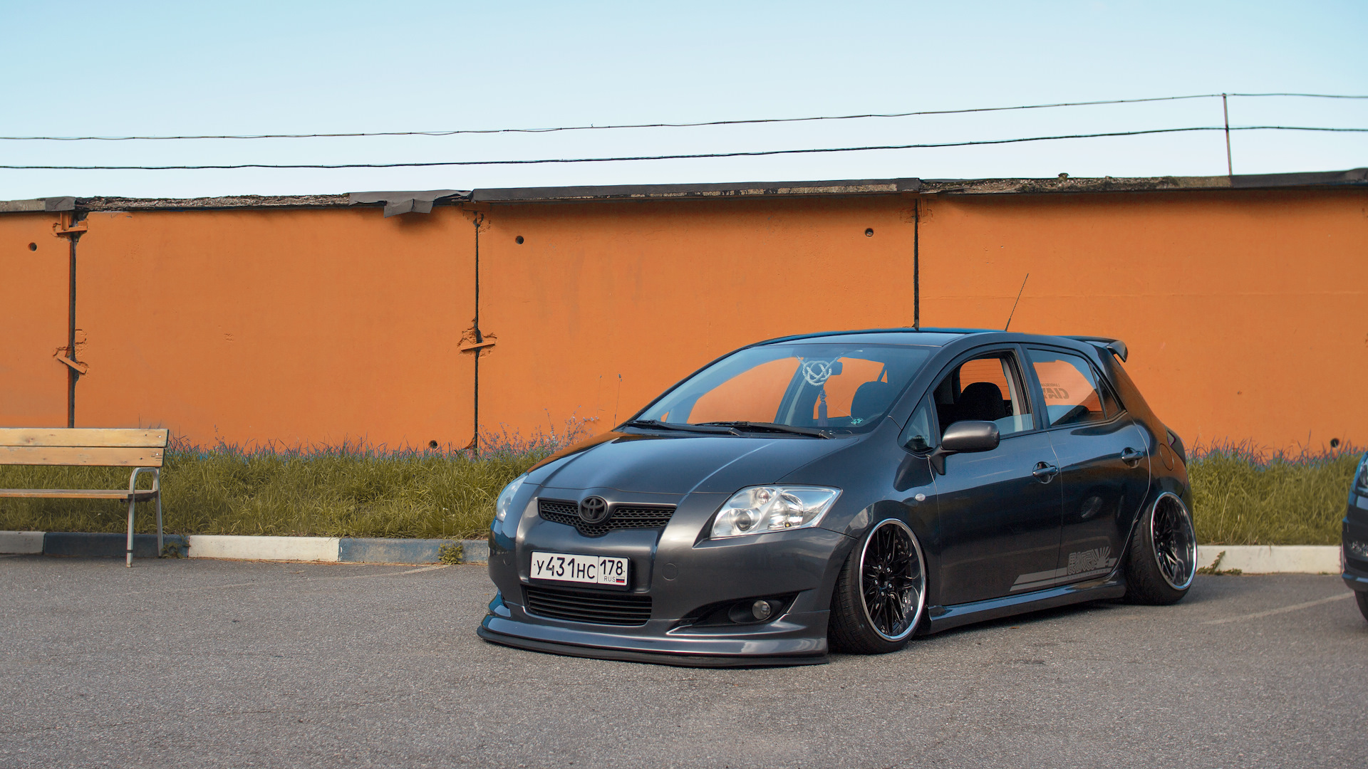 Тюнинг аурис. Тойота аурис stance. Аурис 2008 Tuning. Toyota Auris 2008 stance. Toyota Auris Tuning.