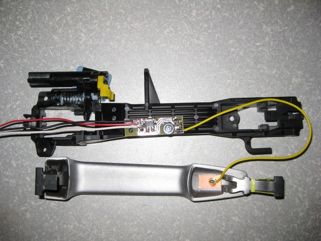 Емкостной сенсор ручки двери. Сенсор ручки двери авто. Емкостный сенсор starline ес-1. Сенсор в ручку двери. Сенсор в ручку двери starline.