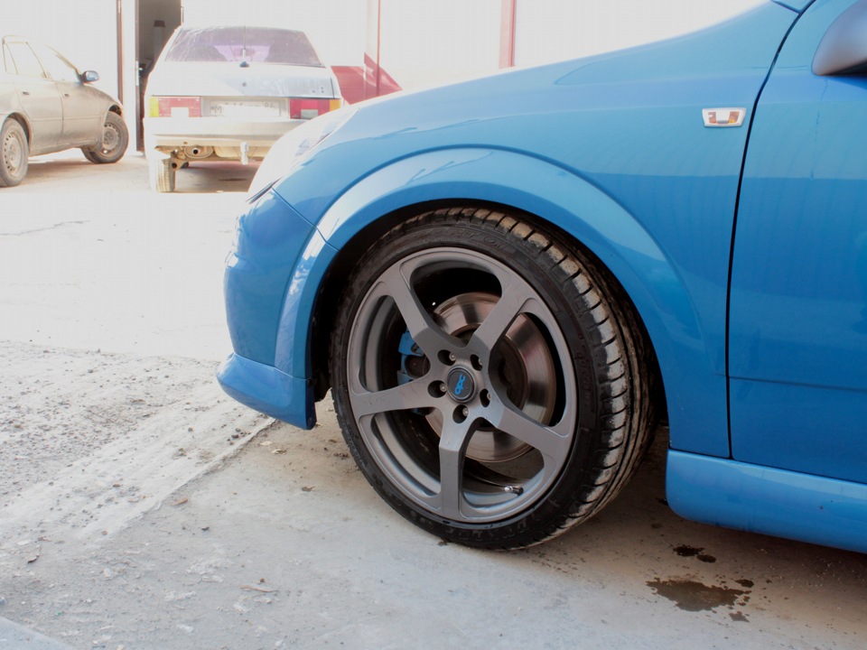 Фото в бортжурнале Opel Astra H OPC