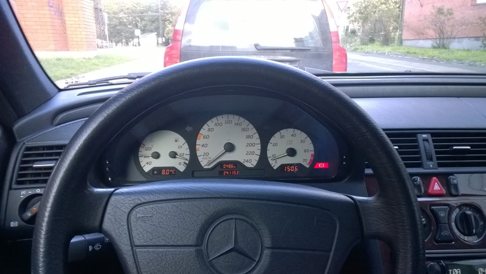 салон мерседес w202