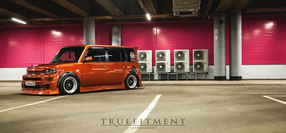 Toyota BB stance