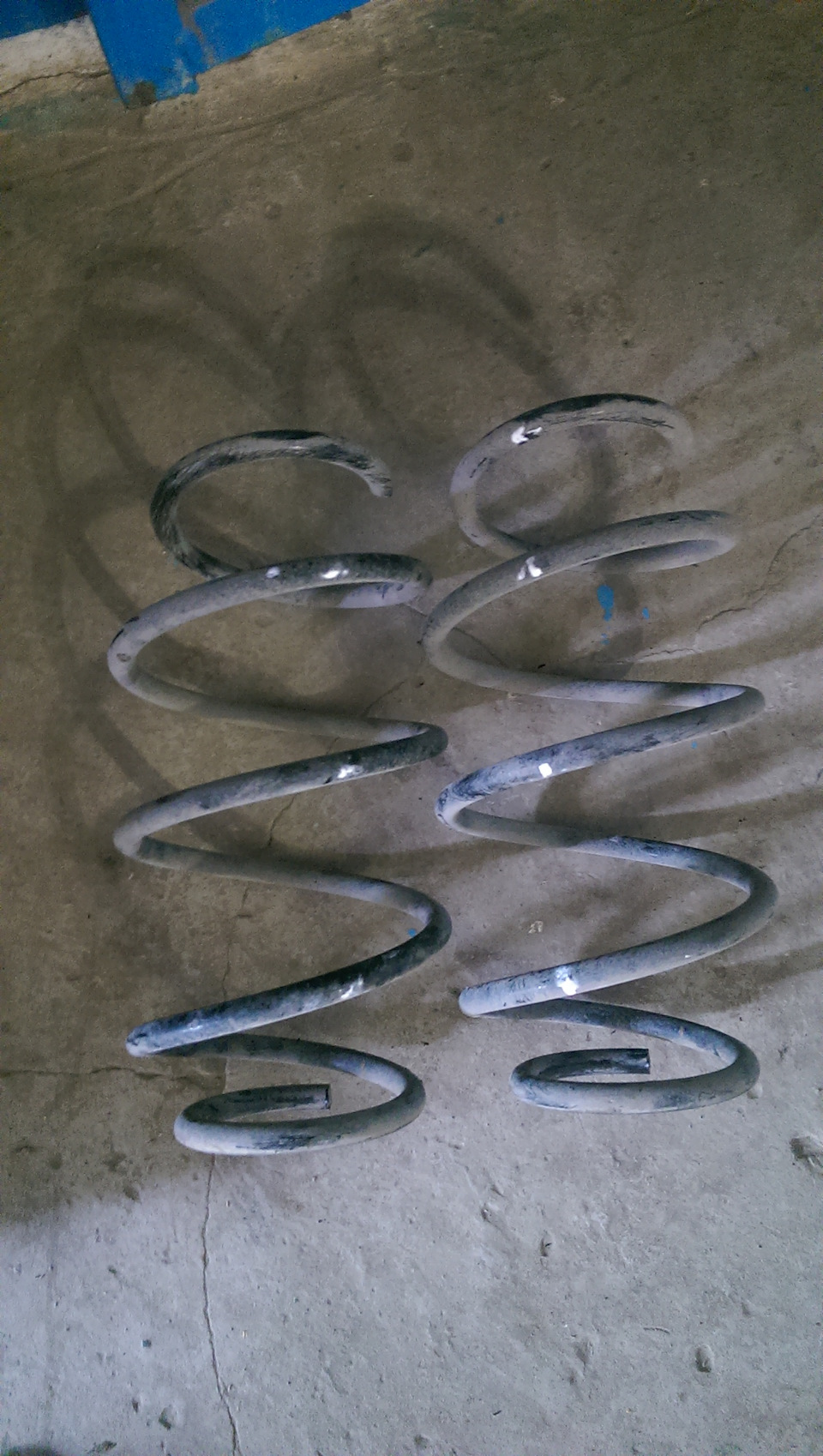 Пружина задняя хендай соната 2005. Пружины i30. Усиленные пружины i30 fd. 55350-2h001. Пружины i30.