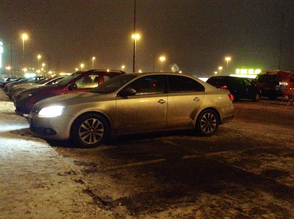 Фото просевших пружин))) — Volkswagen Jetta VI, 1,4 л, 2011 года ...