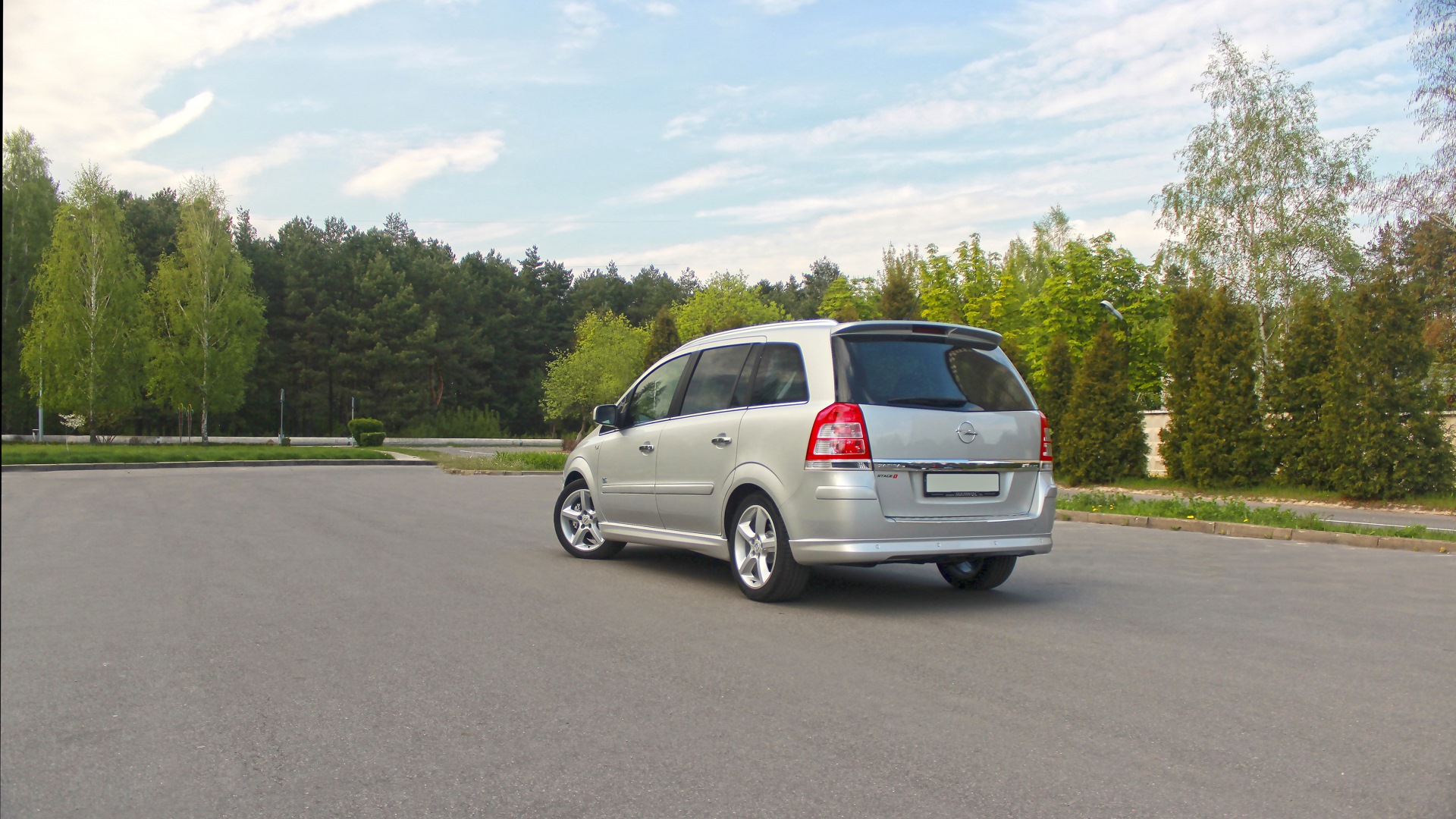 Такси кабардинка. Zafira b 1.9 CDTI (z19dth - 150+eds) Black OPC line Panoram. Lada Largus Cross 2022. Фото таксистов Кабардинки.