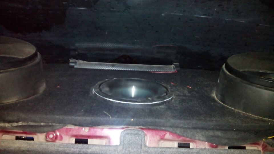 сабвуфер в заднюю полку — Hyundai Lantra I, 1,5 л, 1994 года | автозвук ...