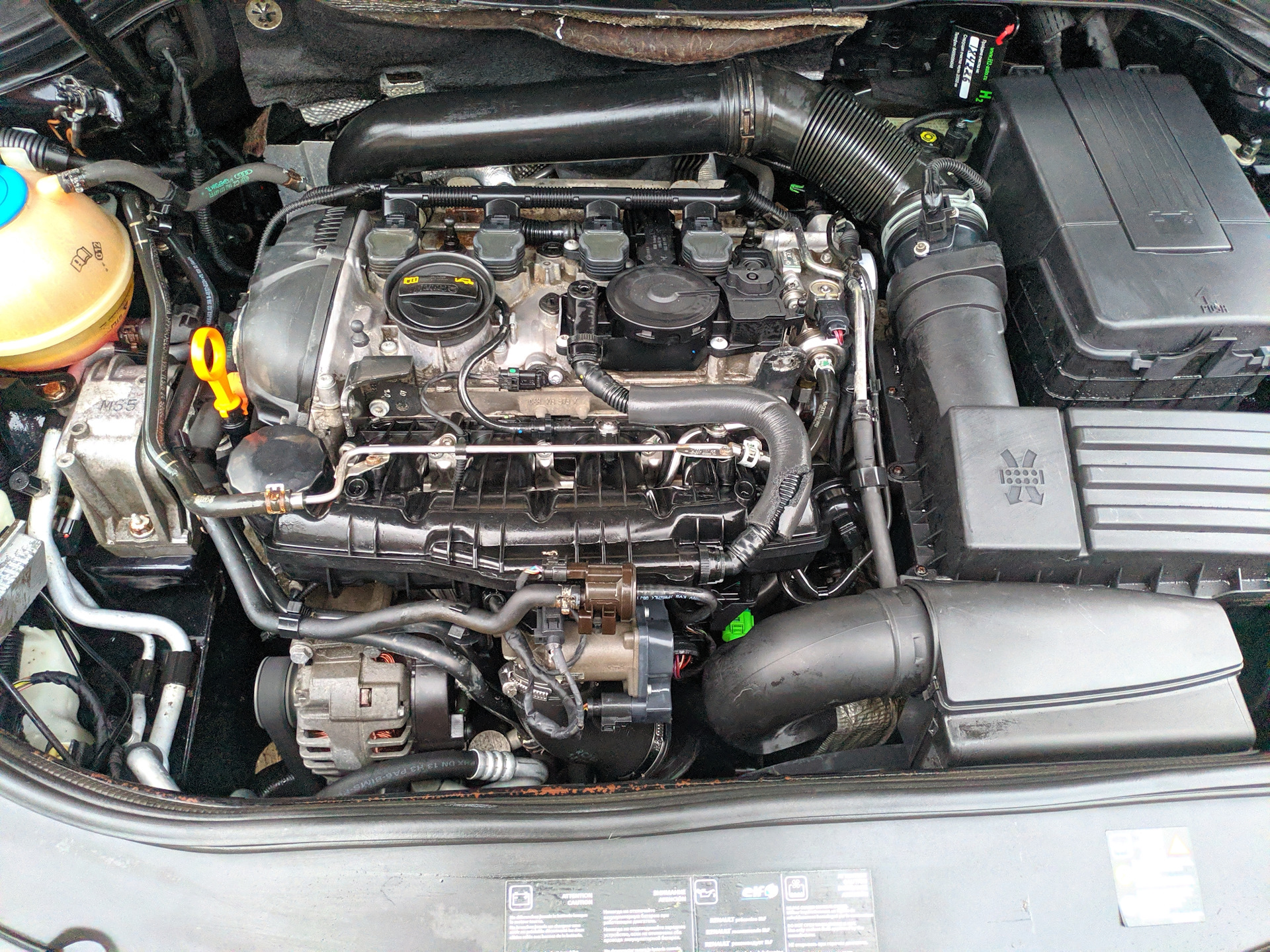 Двигатель пассат б6 1.8. Фольксваген Пассат б6 1.8 TSI. Passat 1.4 TSI ECOFUEL. Volkswagen Passat b6 1.8 TSI аккумулятор. 1.8 TSI 160 Л.С Volkswagen.