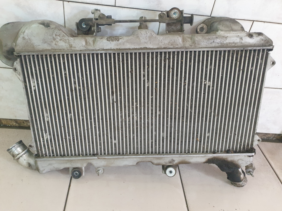 Фото в бортжурнале Toyota Land Cruiser 200