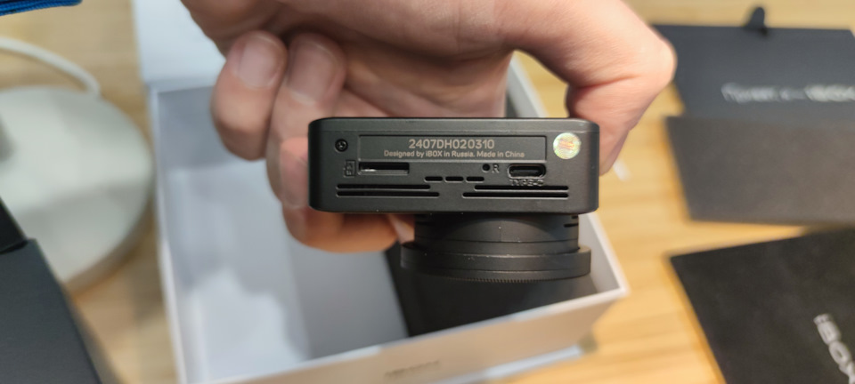 общий вид снизу — Infiniti QX56 (1G)