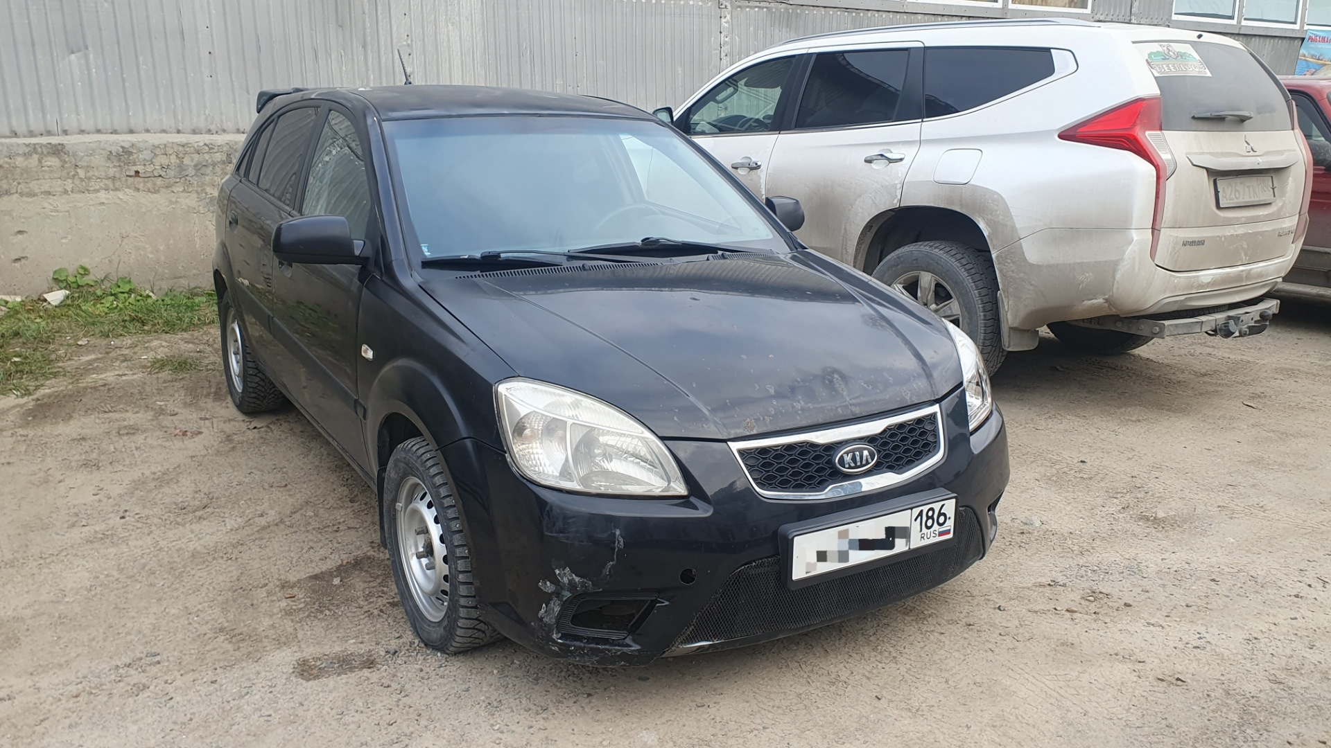 Замены левой фары — KIA Rio (2G), 1,4 л, 2005 года | запчасти | DRIVE2