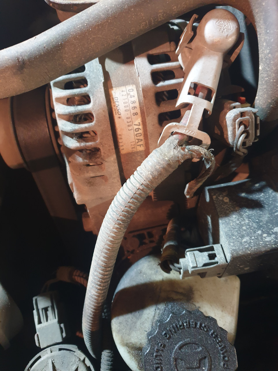 высокий заряд генератора — Chrysler Pacifica (1G), 3,5 л, 2006 года ...