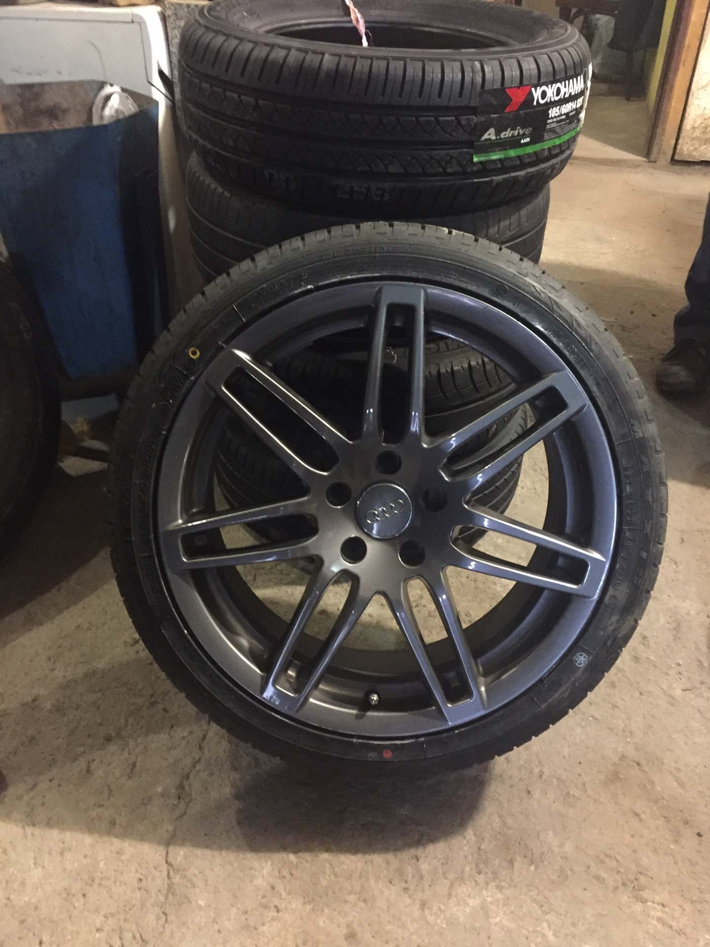 225 40 r18. 225/40 R18 Momo. 225/40 R18 Subaru. 225/40 R18 cap2. Слик r18 резина 225/40/18.