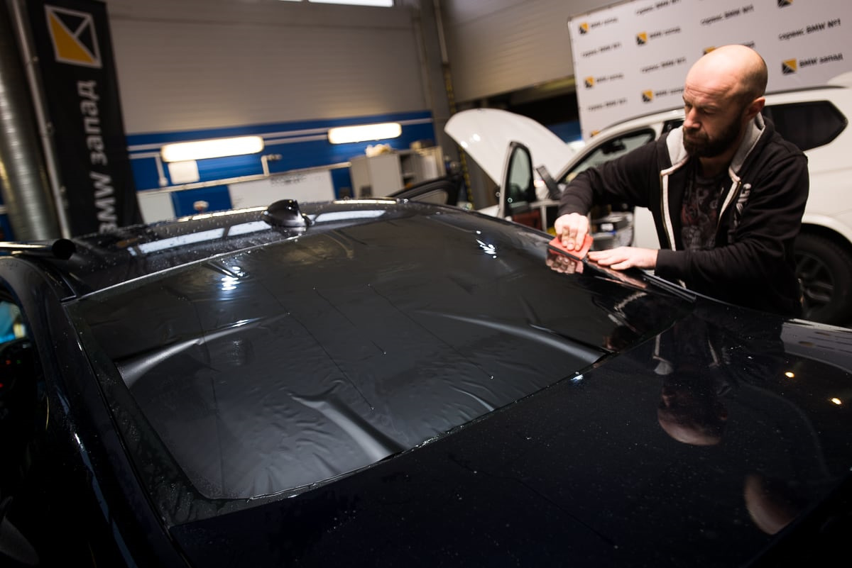 Антихром, тонировка и ставим TV-тюнер в BMW 7 серии G12 — BMW Запад на ...