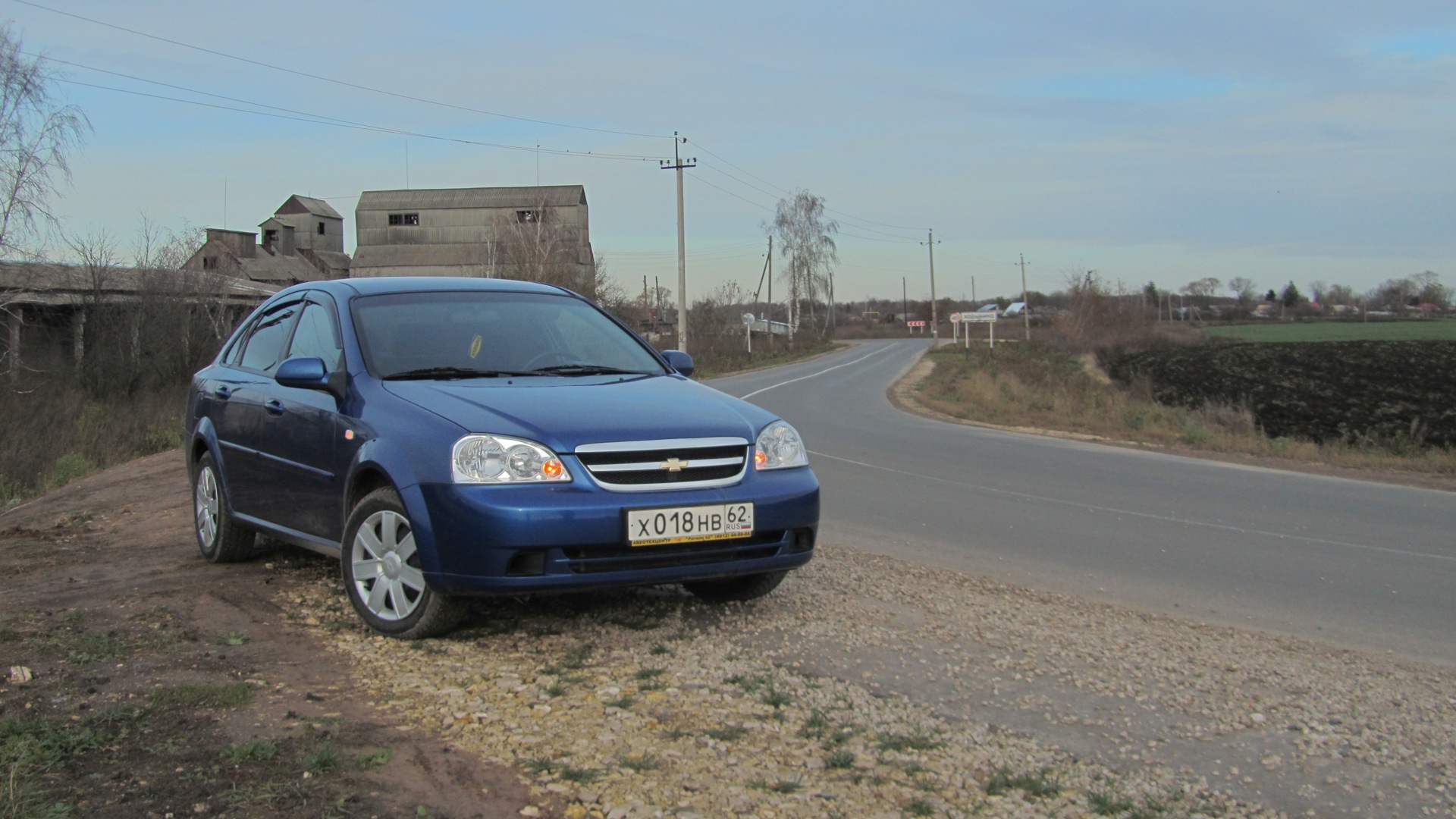 Chevrolet Lacetti Sedan 1.4 бензиновый 2008 | синий поповоз))) на DRIVE2