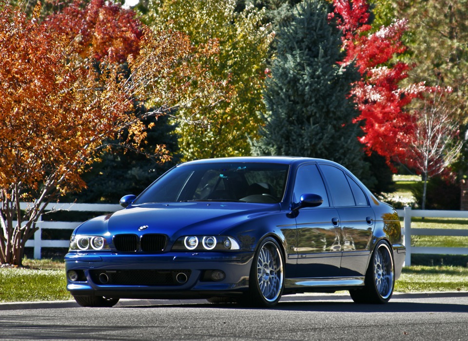 BMW 5 Series e39 Black