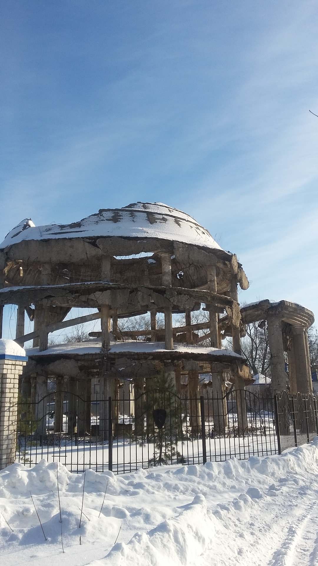 Жк ротонда воронеж. Ротонда (памятник, воронеж). Ротонда (памятник, воронеж). Ротонда (памятник, воронеж). Жк ротонда воронеж.