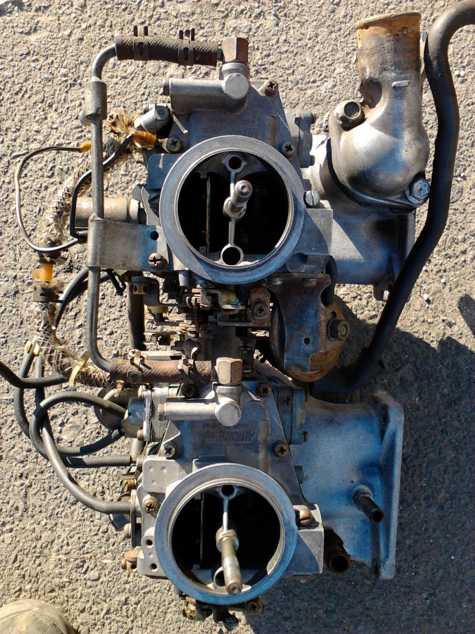 Сдвоенные карбюраторы MIKUNI — Mitsubishi Sapporo (1G), 2 л, 1979 года ...