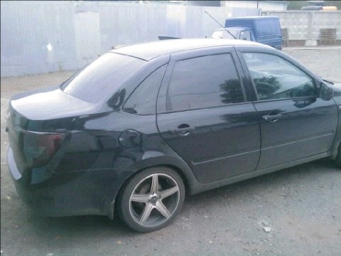 Тонировка задних фар — Lada Гранта, 1,6 л, 2013 года | стайлинг | DRIVE2