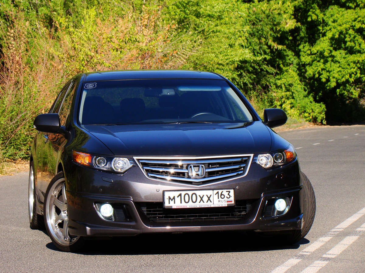 Honda Accord 8 Mugen черный