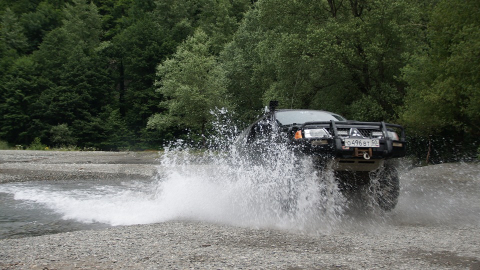 Mitsubishi Pajero Sport "Трактор"