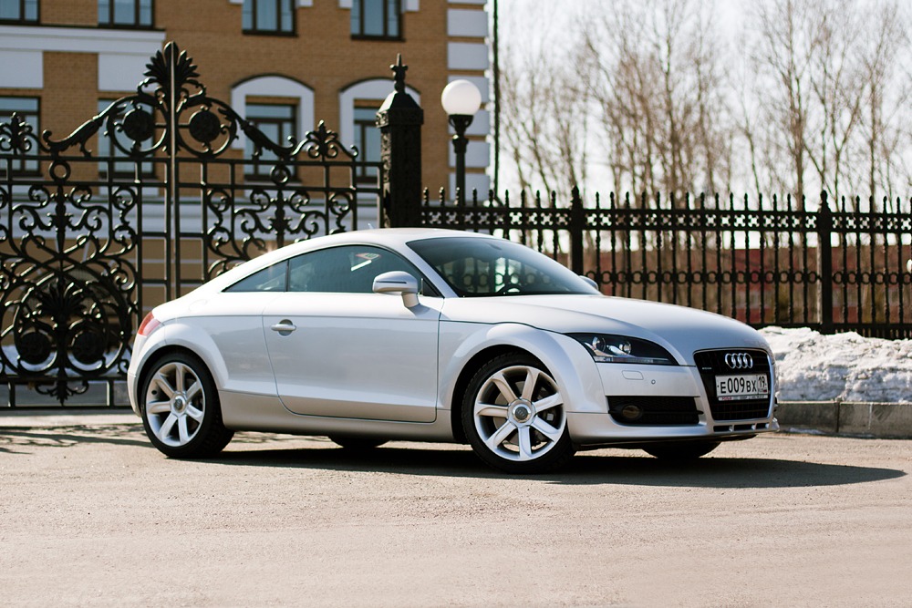 Ауди 2.3. Audi TT 3. Audi TT 3.2. Audi TT 2.2 quattro. 2005 Audi TT quattro 3.2.