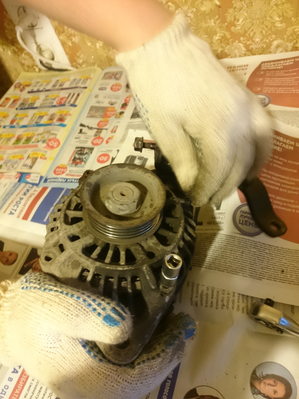 acee4aes 960 Как вставить щетки в генератор