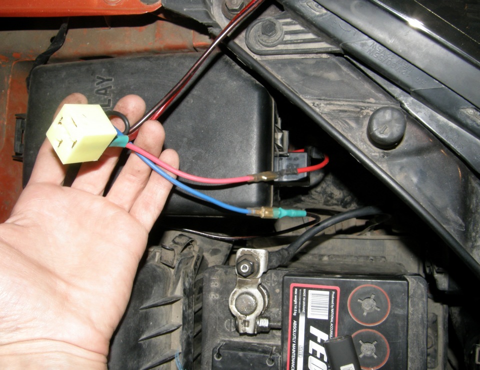 Установка волговского сигнала — KIA Rio (2G), 1,4 л, 2008 года ...