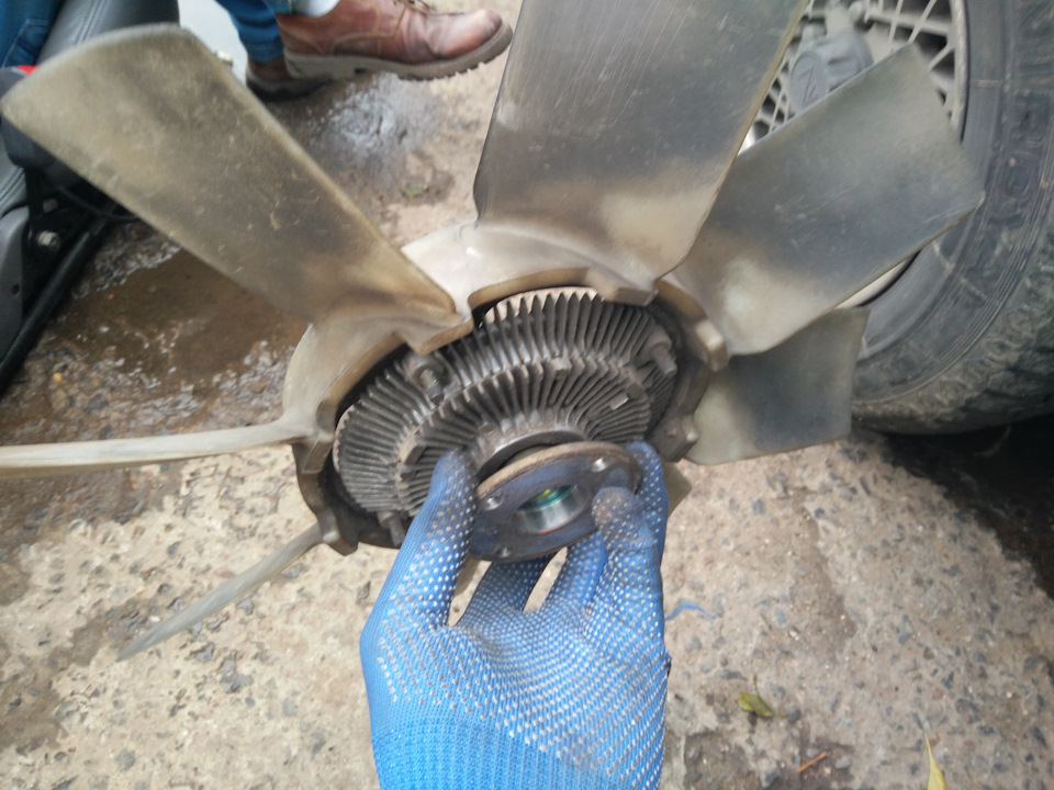 Фото в бортжурнале Nissan Cedric (5G)