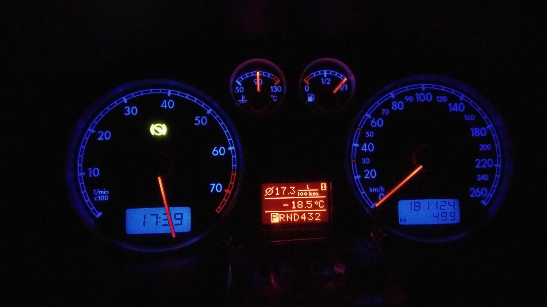 тахометр глючит