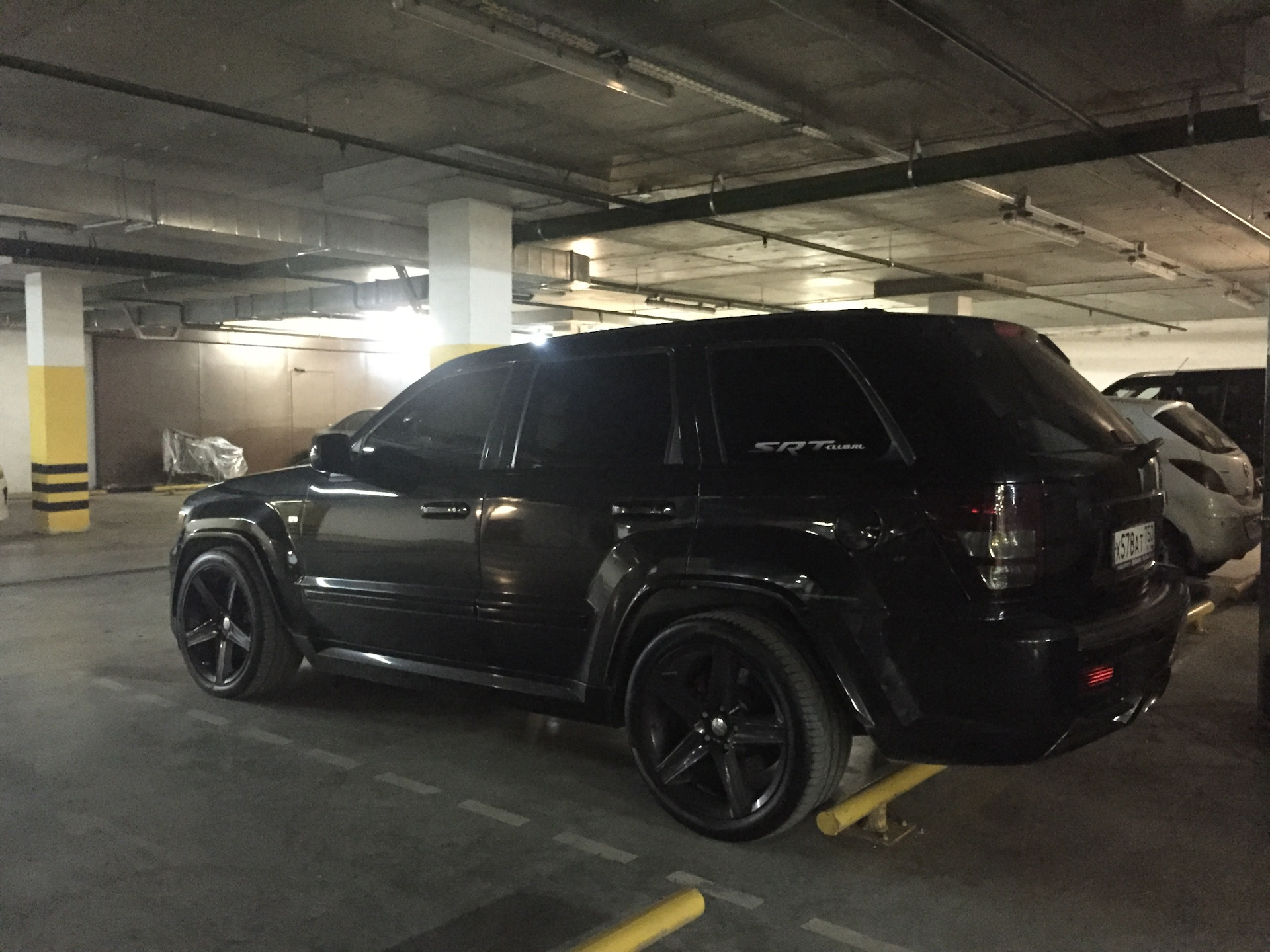 Jeep Grand Cherokee srt8 утка