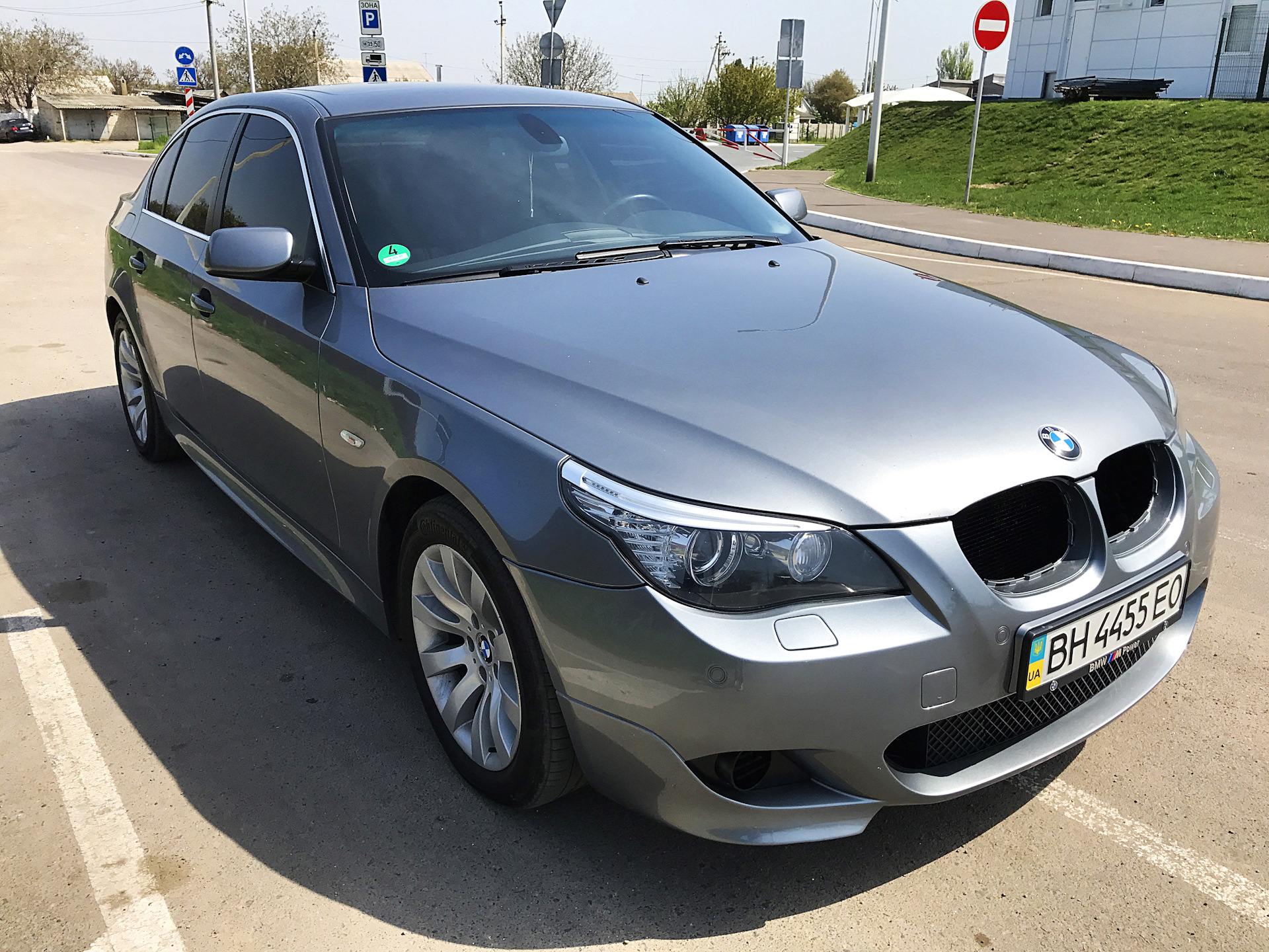 Bmw авито. БМВ е60 2004.