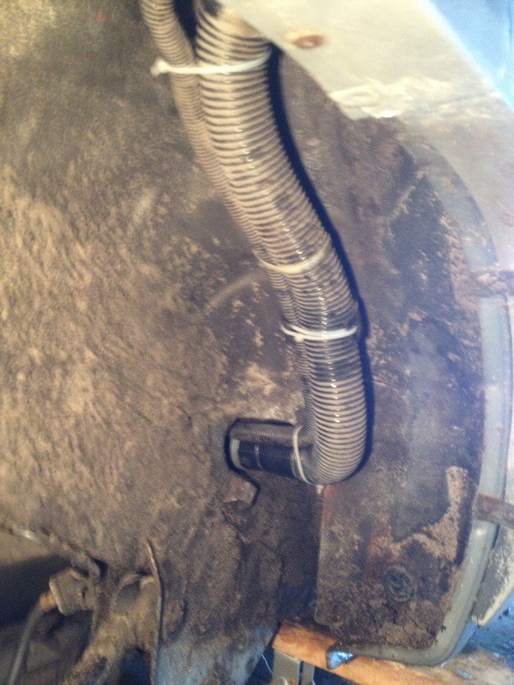 Горловина от Нексии)) — Mitsubishi Pajero iO, 1,8 л, 1998 года | своими ...