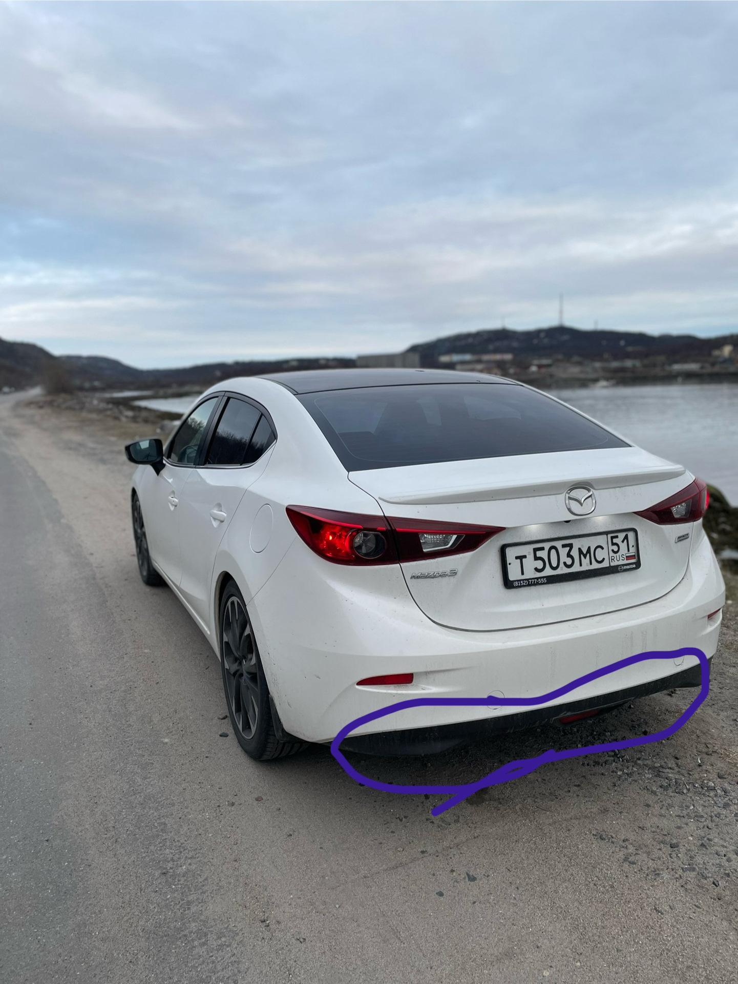 Нижняя накладка заднего бампера — Mazda 3 (3G) BM, 1,5 л, 2014 года ...