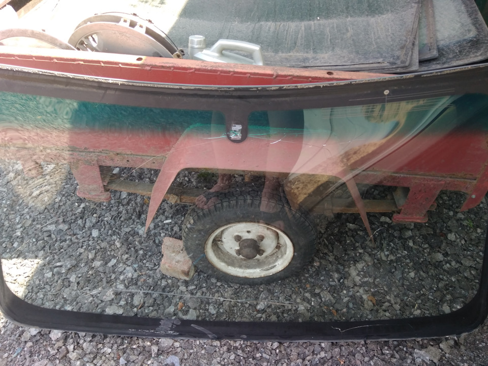 Замена лобового стекла. Подключение экшен камеры Xiaomi как ...