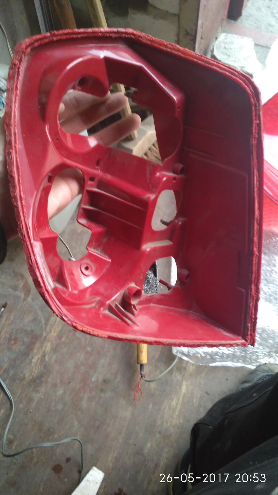 Замена стекла заднего фонаря — Chevrolet Lacetti Sedan, 1,8 л, 2005 ...