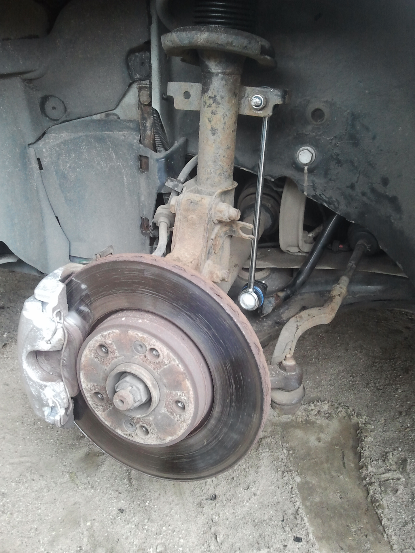 скрип при трогании с места. непонятный скрежет. непонятный скрежет. непонятный скрежет. непонятный скрежет.