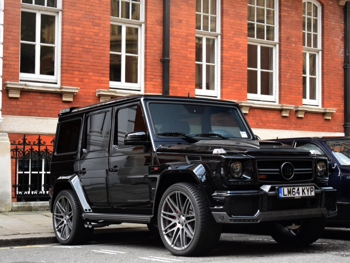 Гелендваген брабус. Мерседес Гелендваген Брабус. Mercedes-Benz Brabus g700. Мерседес Брабус g700. Mercedes g Brabus.