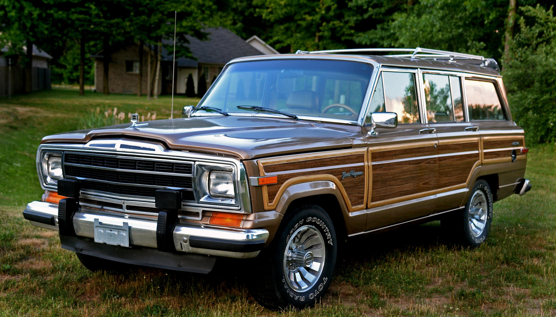 jeep grand wagoneer