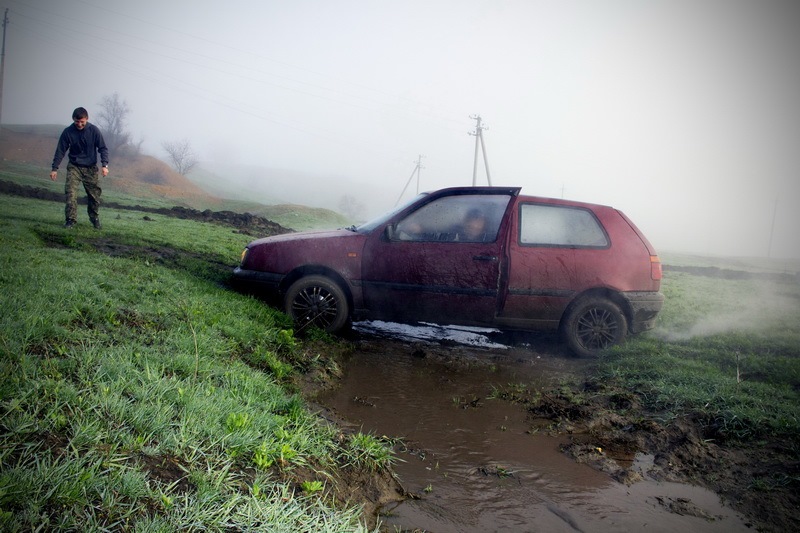 воткнулся немного — Mitsubishi Pajero Sport (2G)