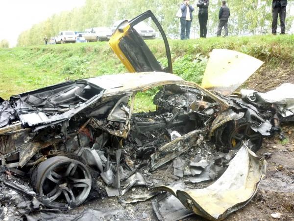 Появились видео с места ДТП, в котором погибли пять человек на Кубани АиФ Красно