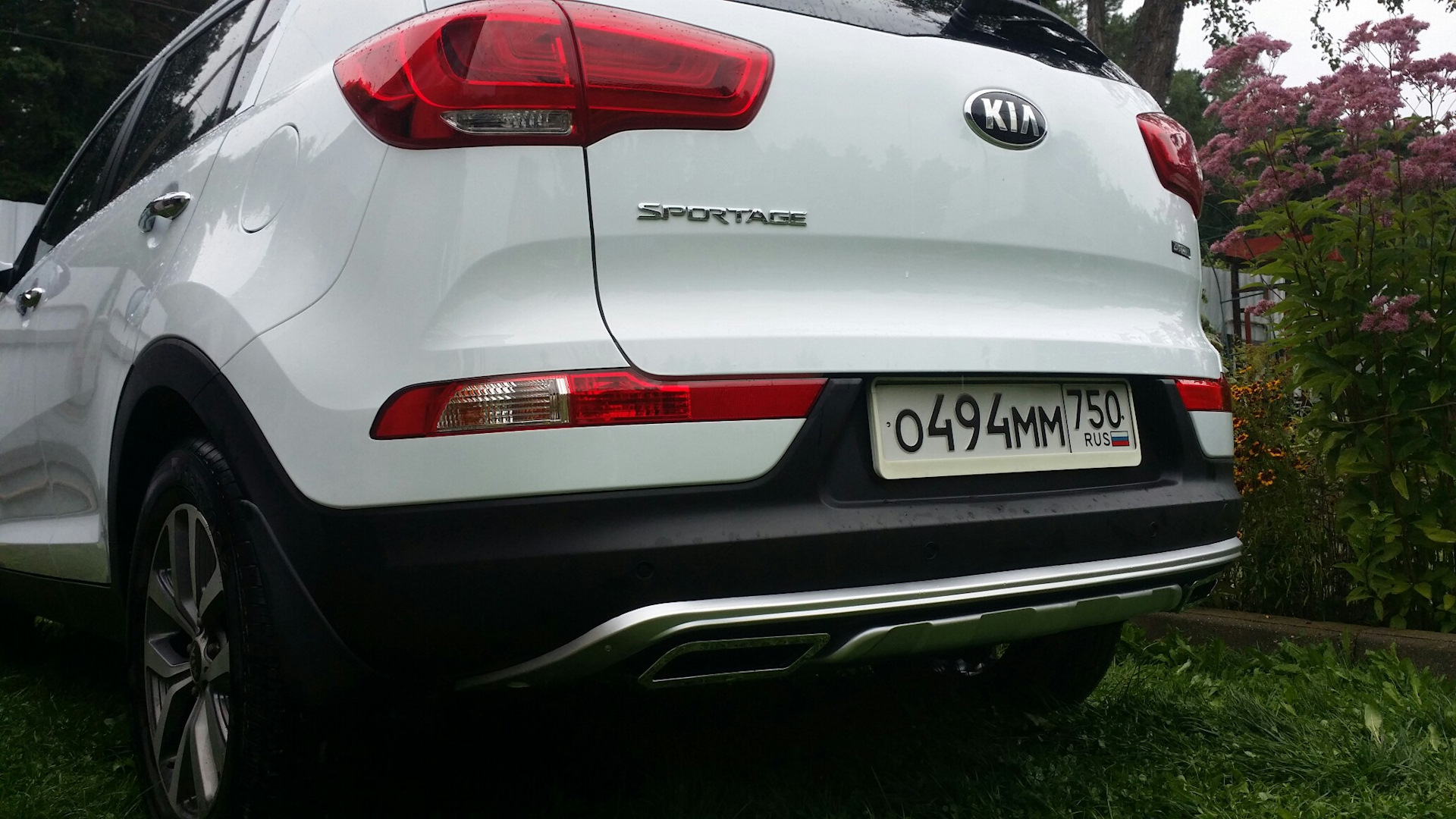 Накладка заднего бампера киа спортейдж 2 тюнинг Накладка на бампер - KIA Sportage (3G), 2 л, 2015 года тюнинг DRIVE2