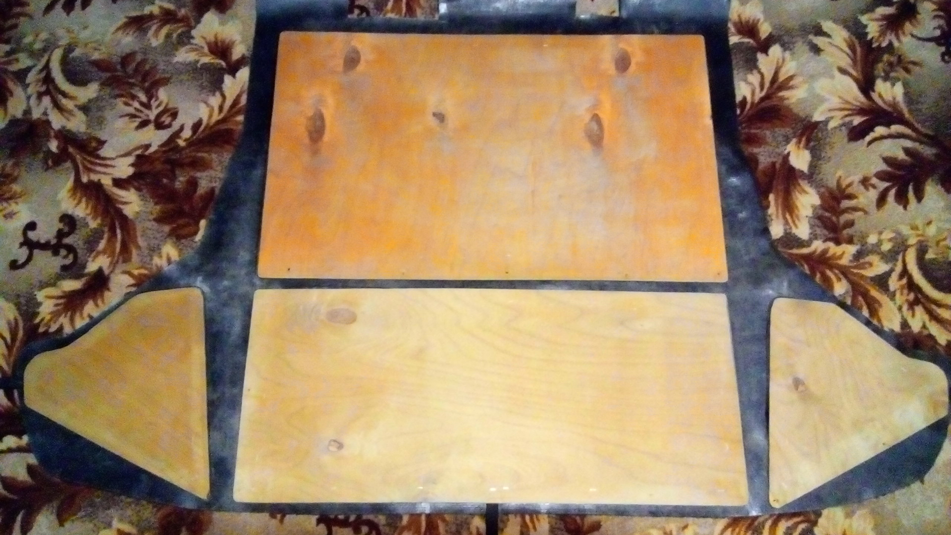 Деревянный пол багажника 2112