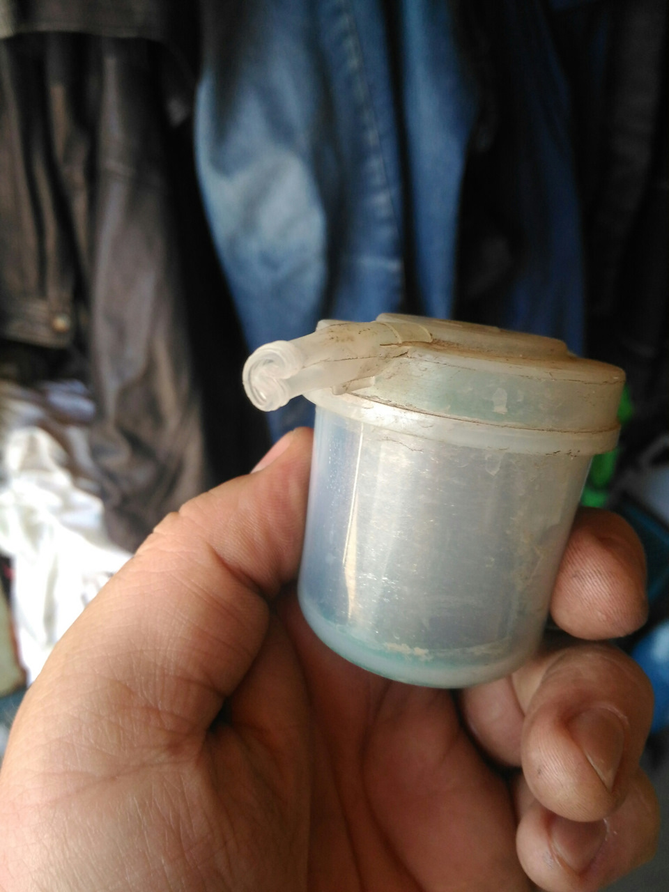 Вот почему не стоит сильно затягивать хомуты… — КАМАЗ 11113 Ока, 0,7 л ...