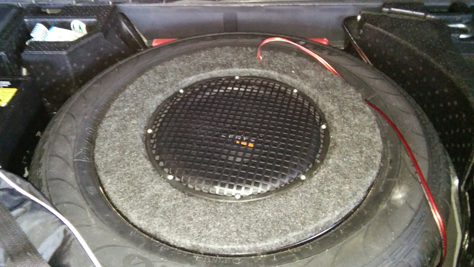 Саб в запаску — DRIVE2