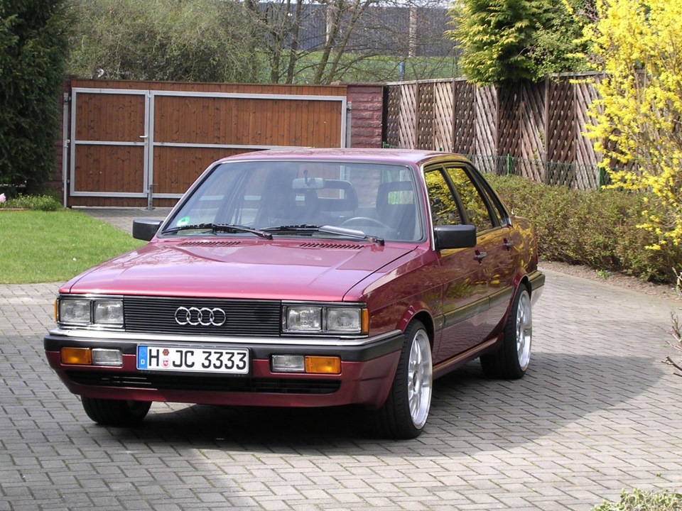 Ауди 90. Ауди 90 b2. Audi 90 b1. Audi 90 b2 дизель. Audi 90 b2 Japan.