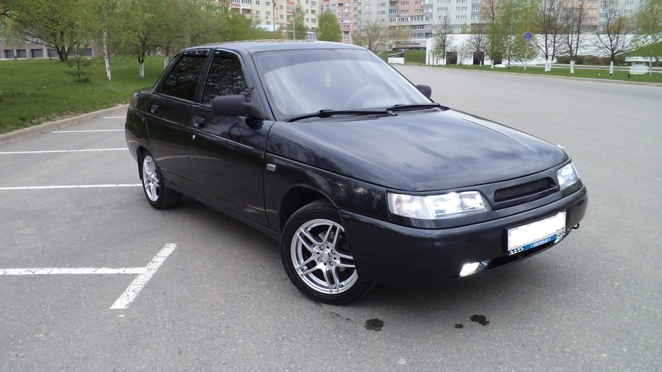 Lada 2110 черная