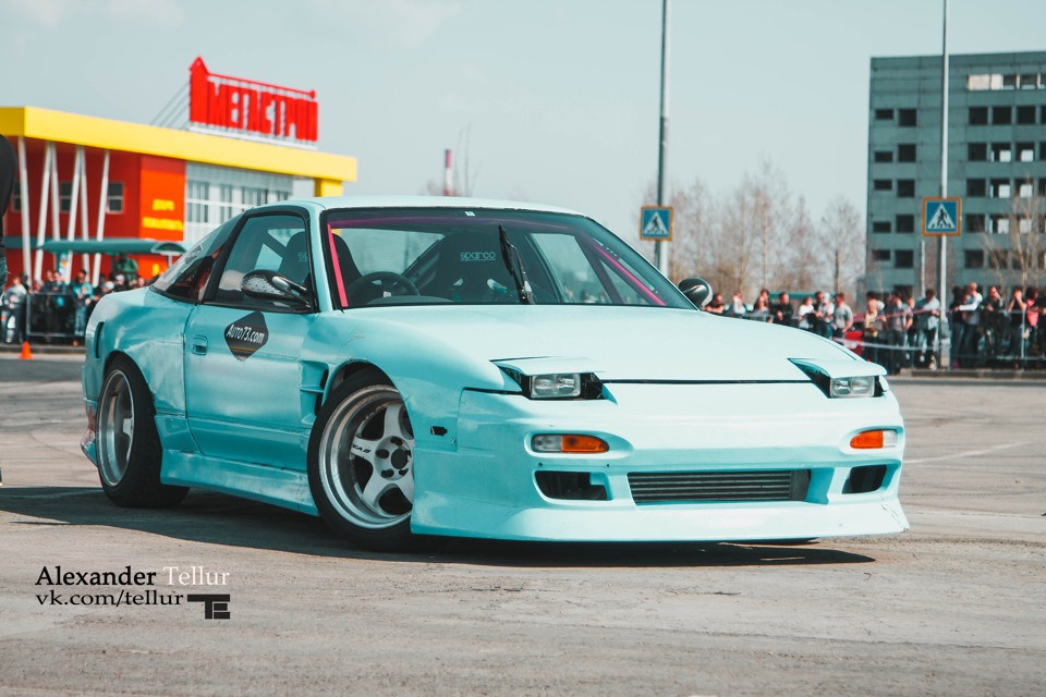 фотодень. ТЦ Мегастрой. 1 мая г.Ульяновск — Honda Integra (DB6-DB9), 1 ...