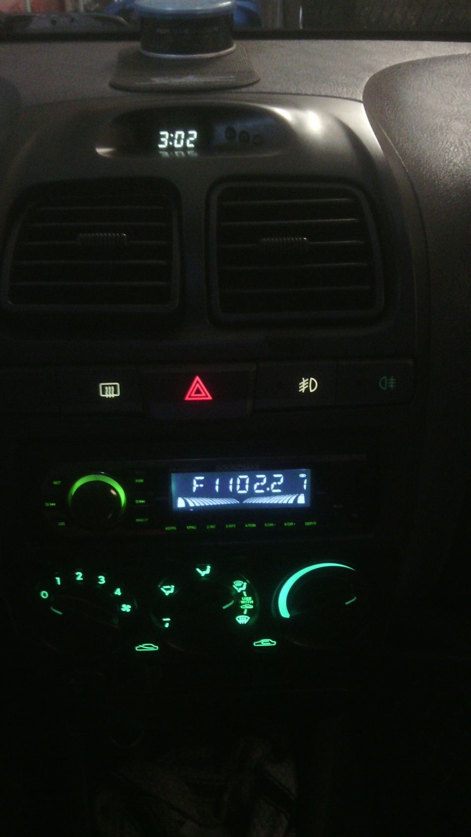 Замена лампочек в приборке регулировкой печки без снятия тросиков — DRIVE2