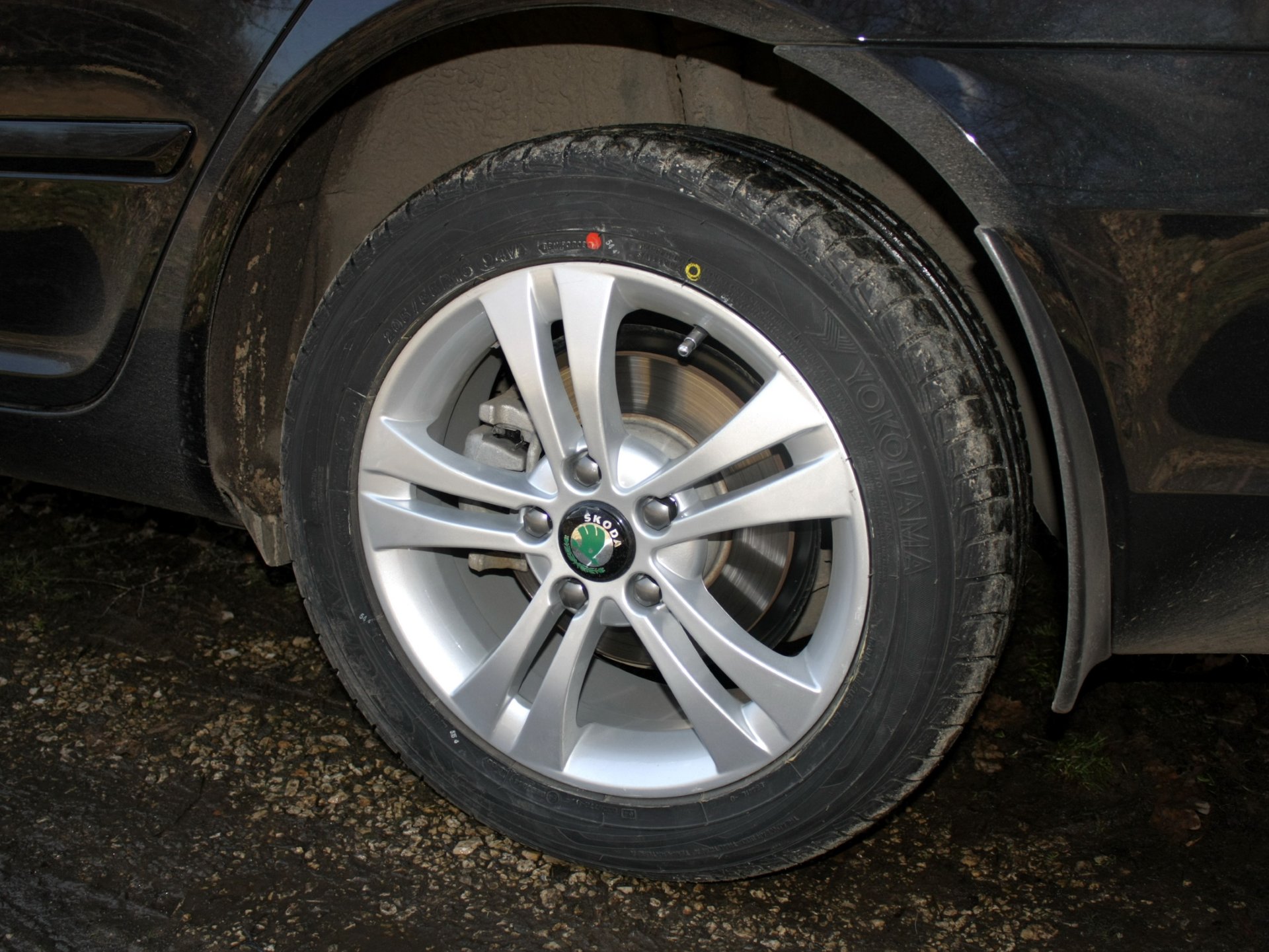 Резина летняя жесткая — Skoda Octavia A5 Mk2, 1,8 л, 2010 года | шины ...
