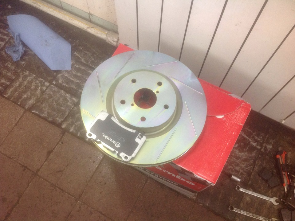 Тормозные диски и колодки brembo — Subaru Impreza WRX STI (GV/GR), 2,5 ...