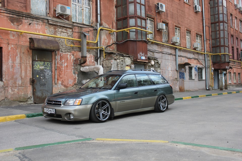 Subaru Outback stance